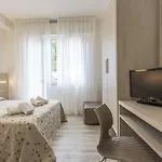 Hotel Dafne 3*