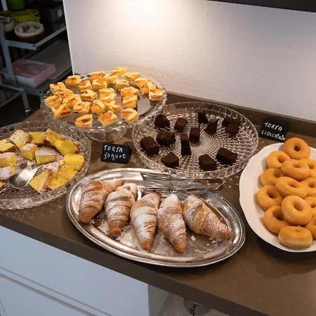 酒店 Dafne 蓬他码头