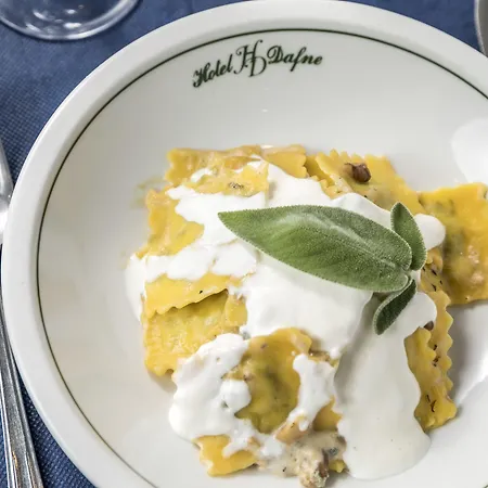 Dafne 酒店 3*