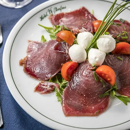 酒店 Dafne 蓬他码头